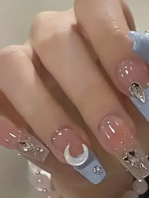 24 pcs Glossy Nude Pink Heart Press On Nails with Water Drop Rhinestones - CZ67