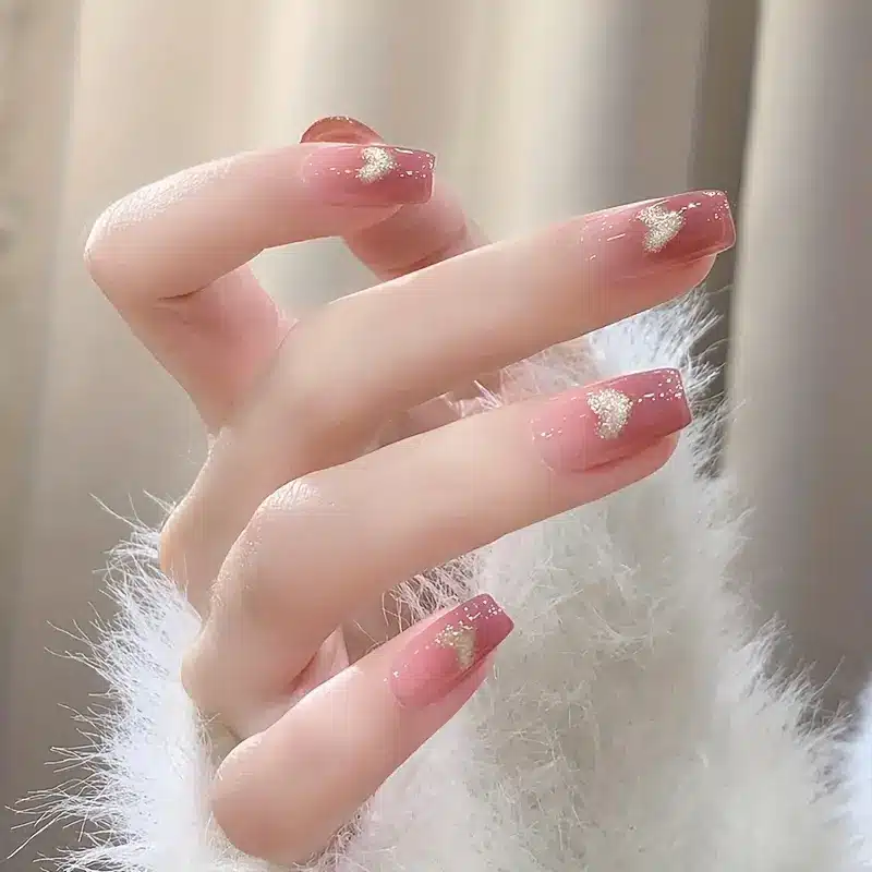 Glitter hjertegradient rosa trykk på negler