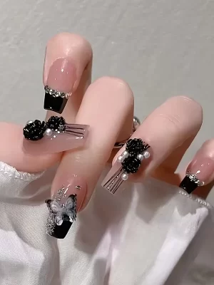Black Fake Nail With 3D Camellia Butterfly Decor, Glitter