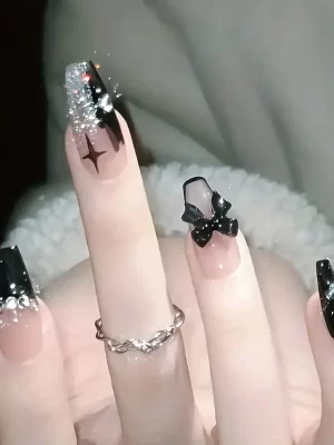 24 stk rhinestone-utsmykkede svarte franske ballettnegler