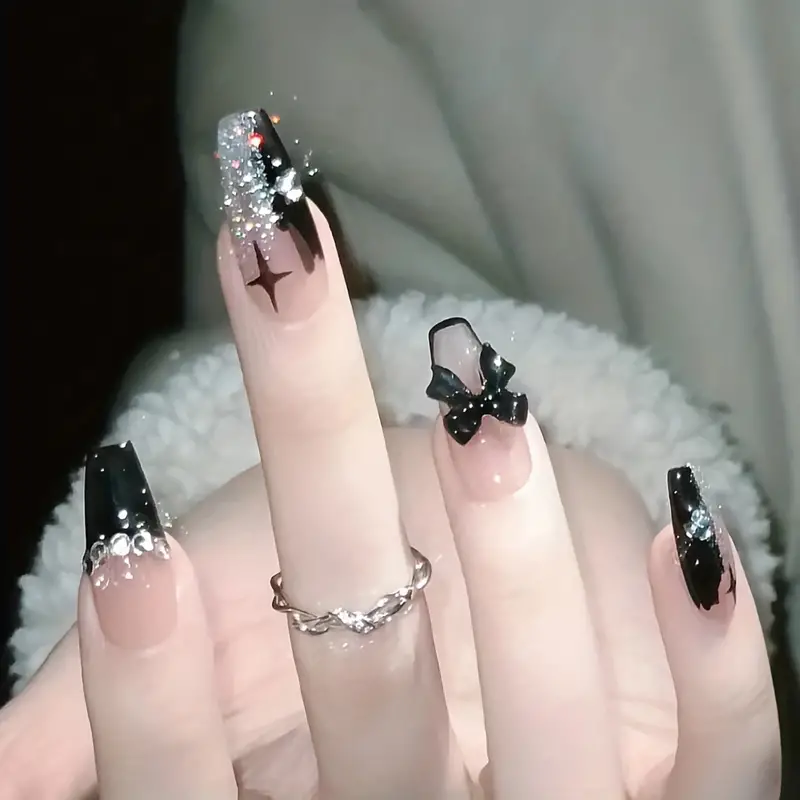 24 stk rhinestone-utsmykkede svarte franske ballettnegler