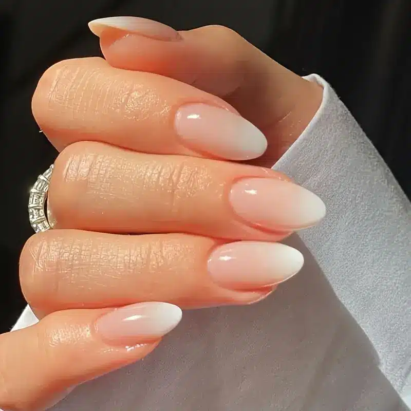 24 rosa hvit gradient falske negler