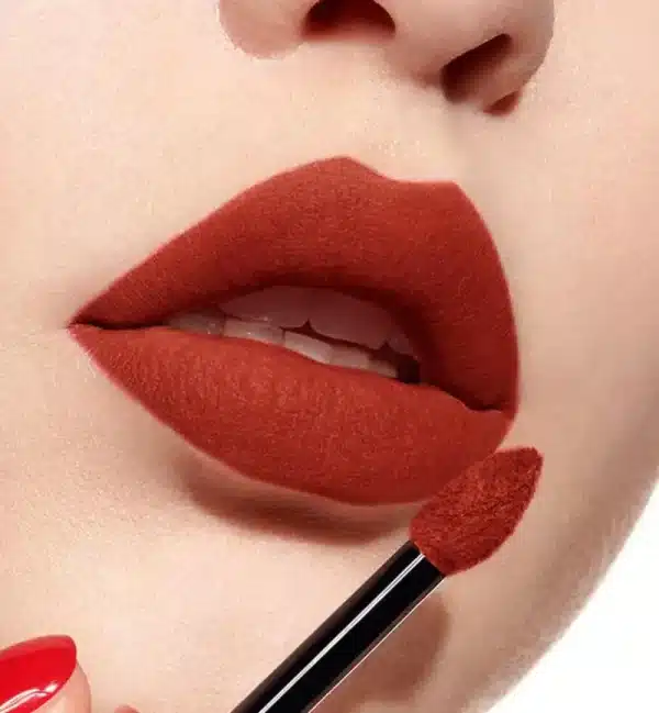ROUGE DIOR forever liquid 820 Forever Unique