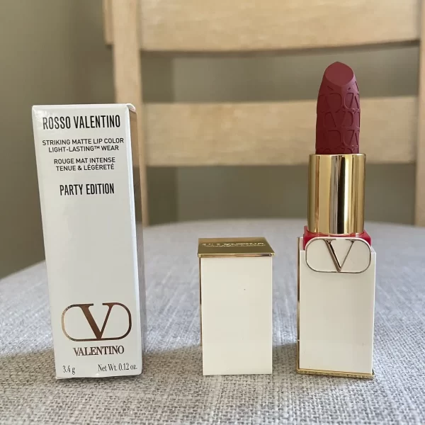Rosso Valentino Matte Party Edition 111A Undressed velvet