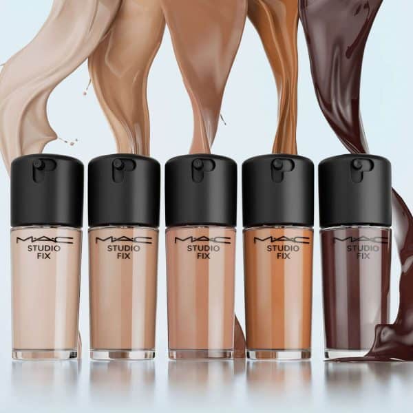 MAC Studio Fix Fluid SPF 15 24HR Matte Foundation N18