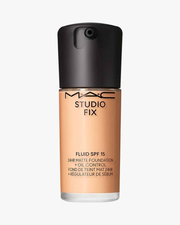 MAC Studio Fix Fluid SPF 15 24HR Matte Foundation N18