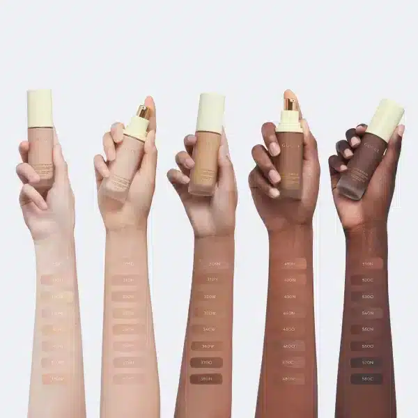 Gucci 24h Wear Breathable foundation Luminious Matte Finish 130W Fair