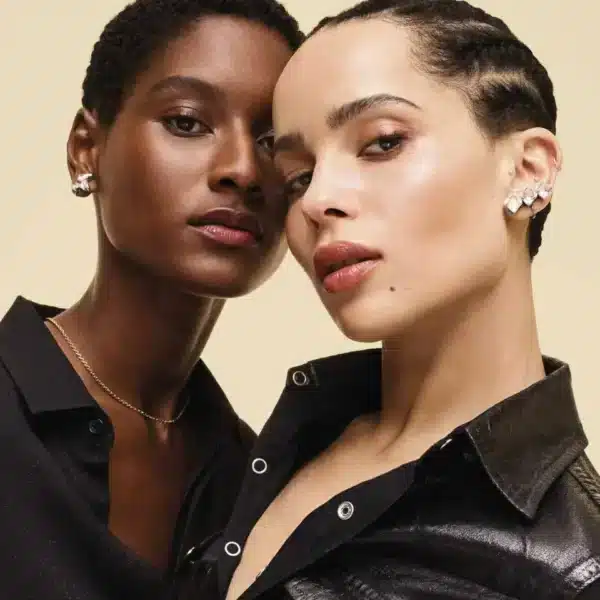 YSL Encre De Peau All Hours Foundation 24H Long-Wear Flawless Matte Full Coverage B20 Ivory