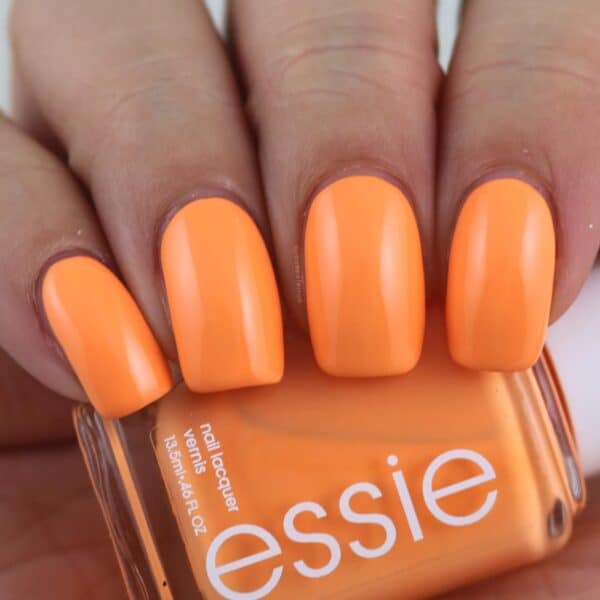 Essie Nail Lacquer Vernis Soles On fire 1558