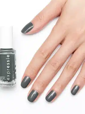 essie-expressie-not-my-asphalt-hand-1-530
