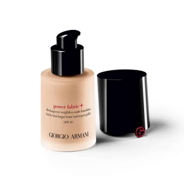 GIORGIO ARMANI Ultra Longwear Weightless Matte foundation SPF 20 2